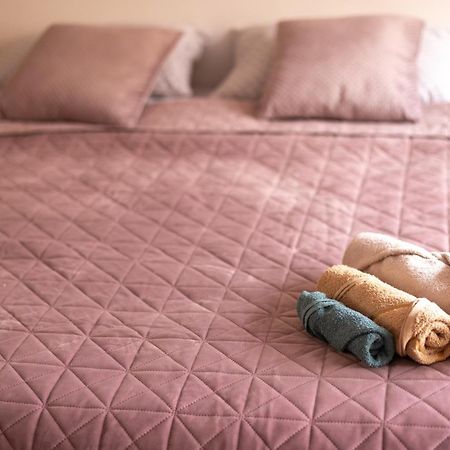Shared Retro Vintage Luxury Apartment Bukurešť Exteriér fotografie