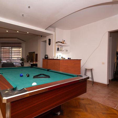 Shared Retro Vintage Luxury Apartment Bukurešť Exteriér fotografie