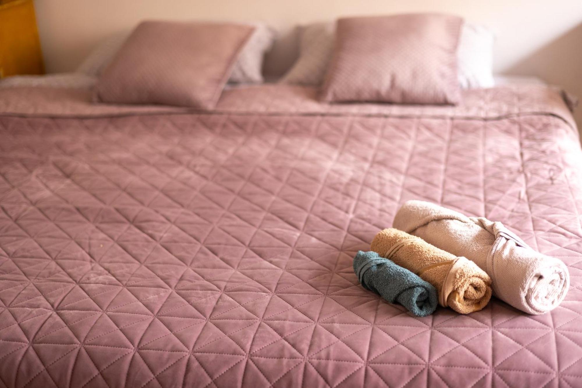 Shared Retro Vintage Luxury Apartment Bukurešť Exteriér fotografie